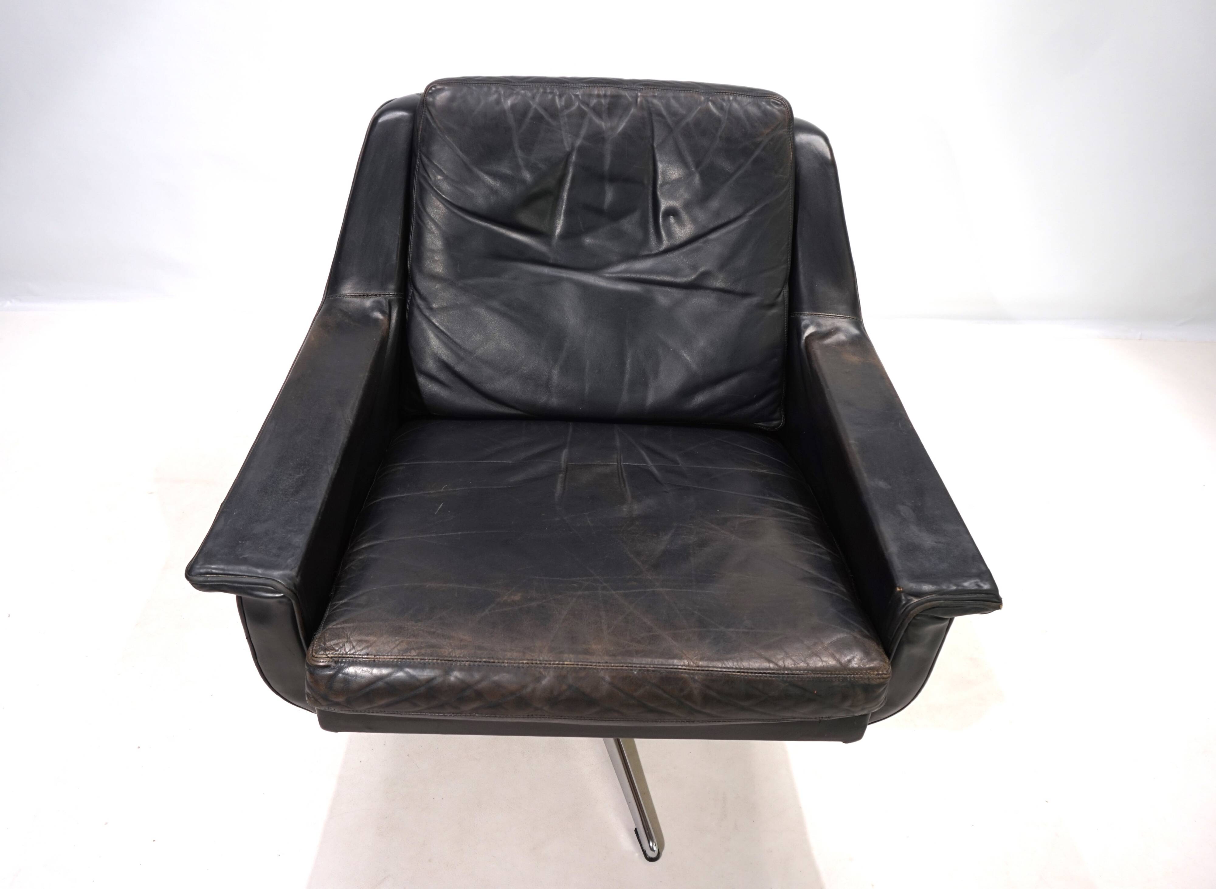 ESA 802 leather lounge chair by Werner Langenfeld, 1960