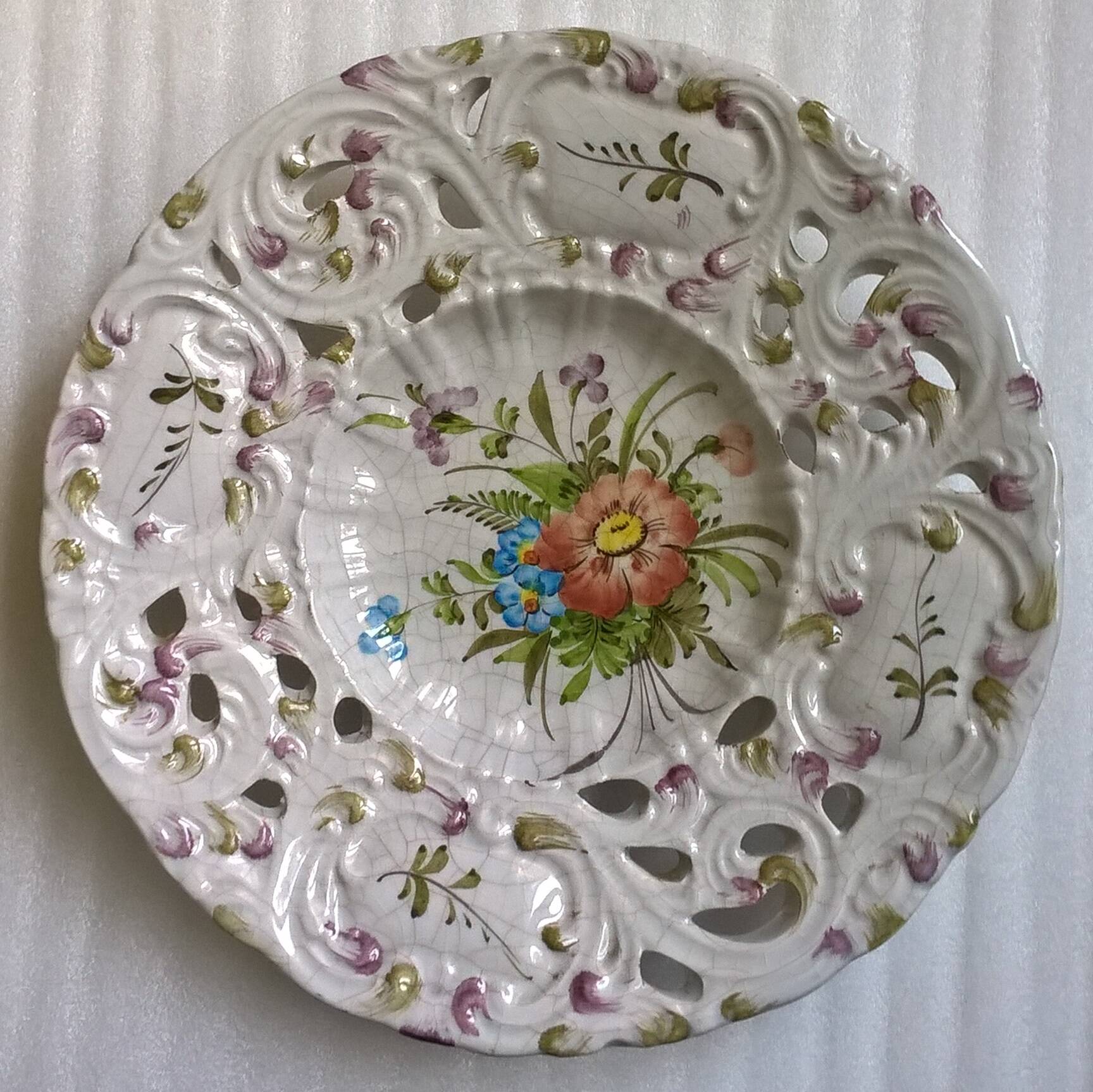 Boch & freres (b&f) plates openwork cracked ceramic vintage floral pattern