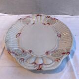 Former ceramic plate white decor red vintage