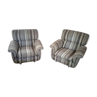 Pair of Italian design armchairs of the 1970s