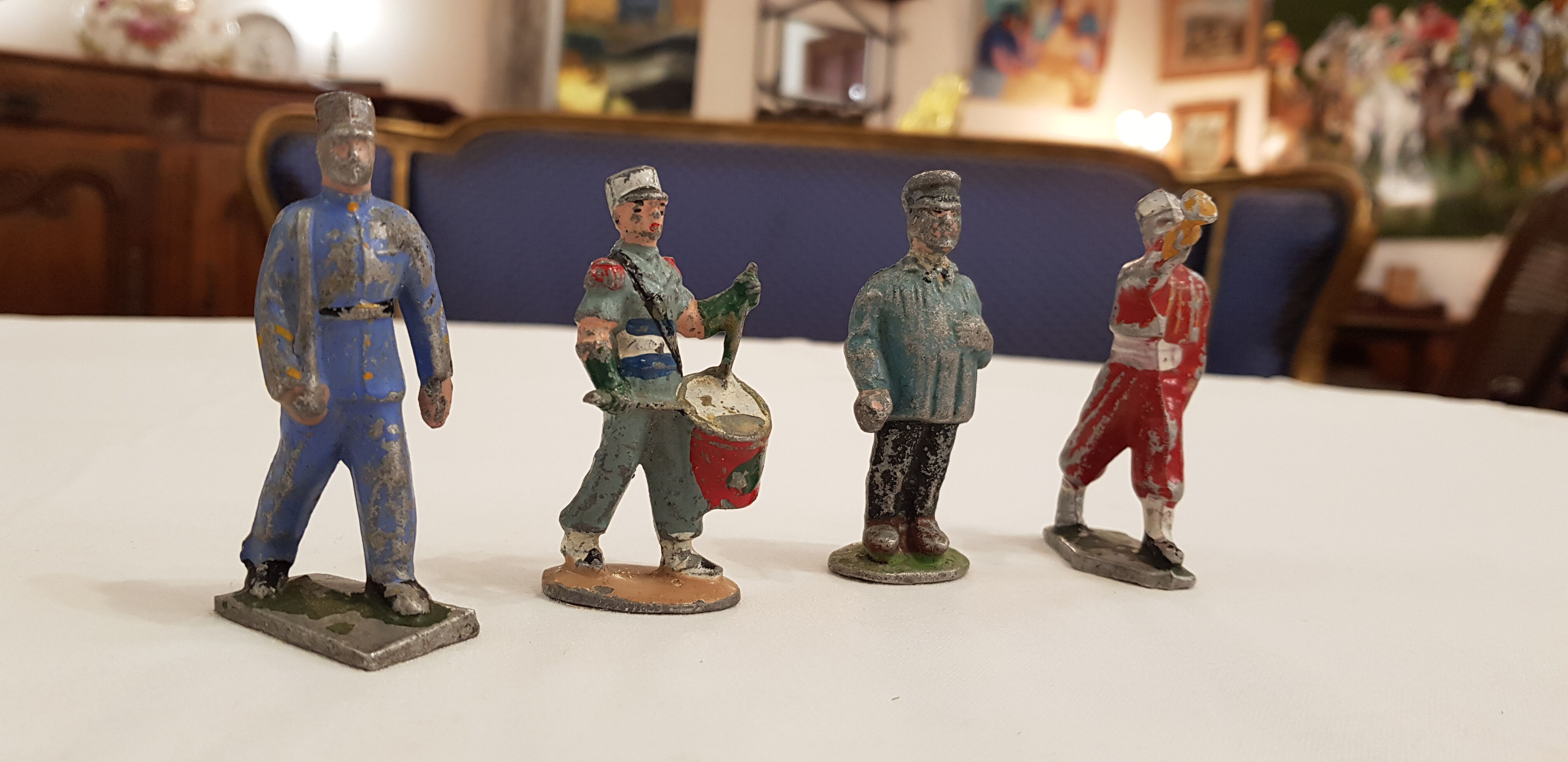 lead soldier lot