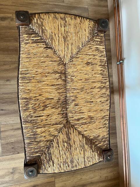 Straw bench