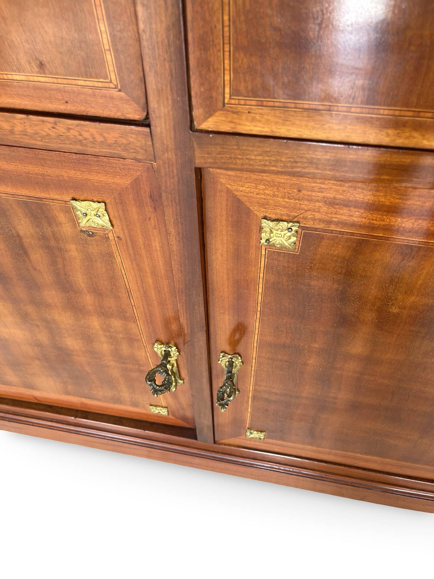 Buffet/crédence de style Louis XVI