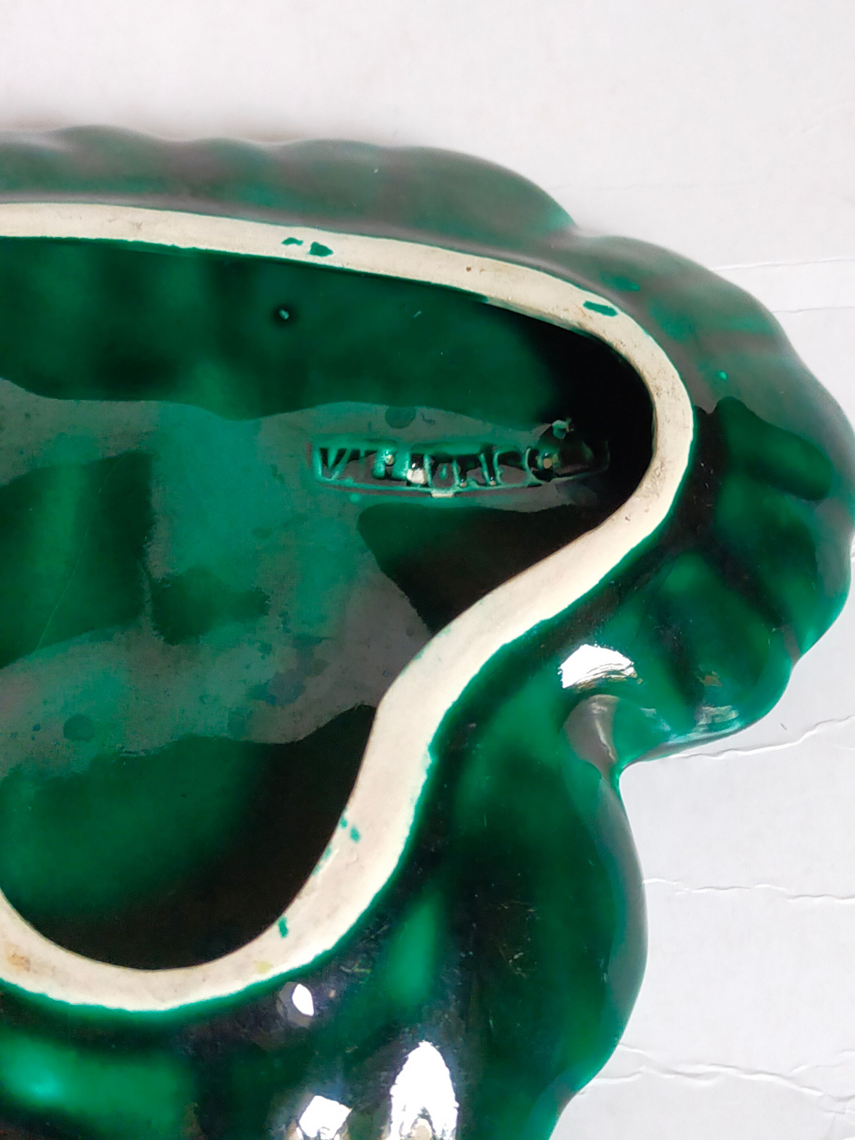 Duo of leaf cups in green slurry from Vintage Vallauris