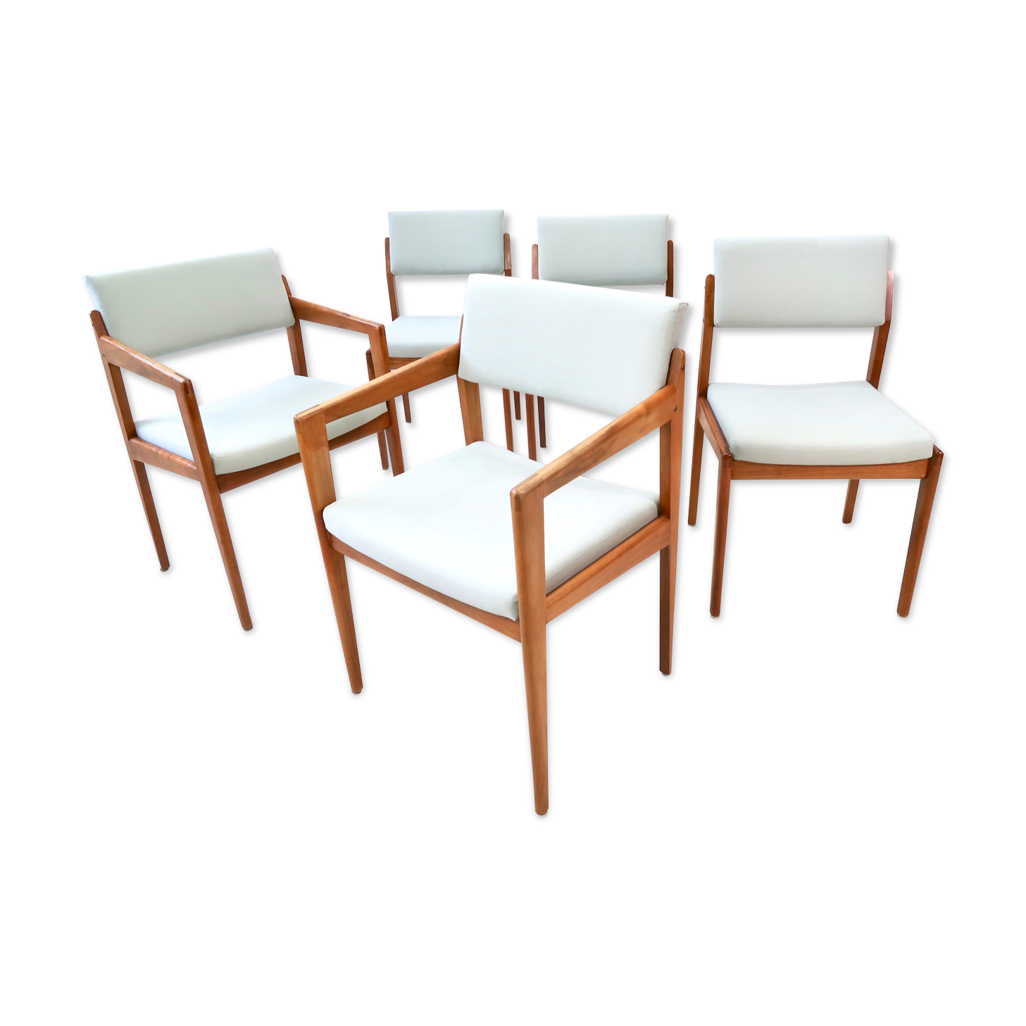 Set of five Dining Chairs by Thonet, 1960s