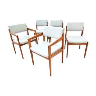 Set of five Dining Chairs by Thonet, 1960s