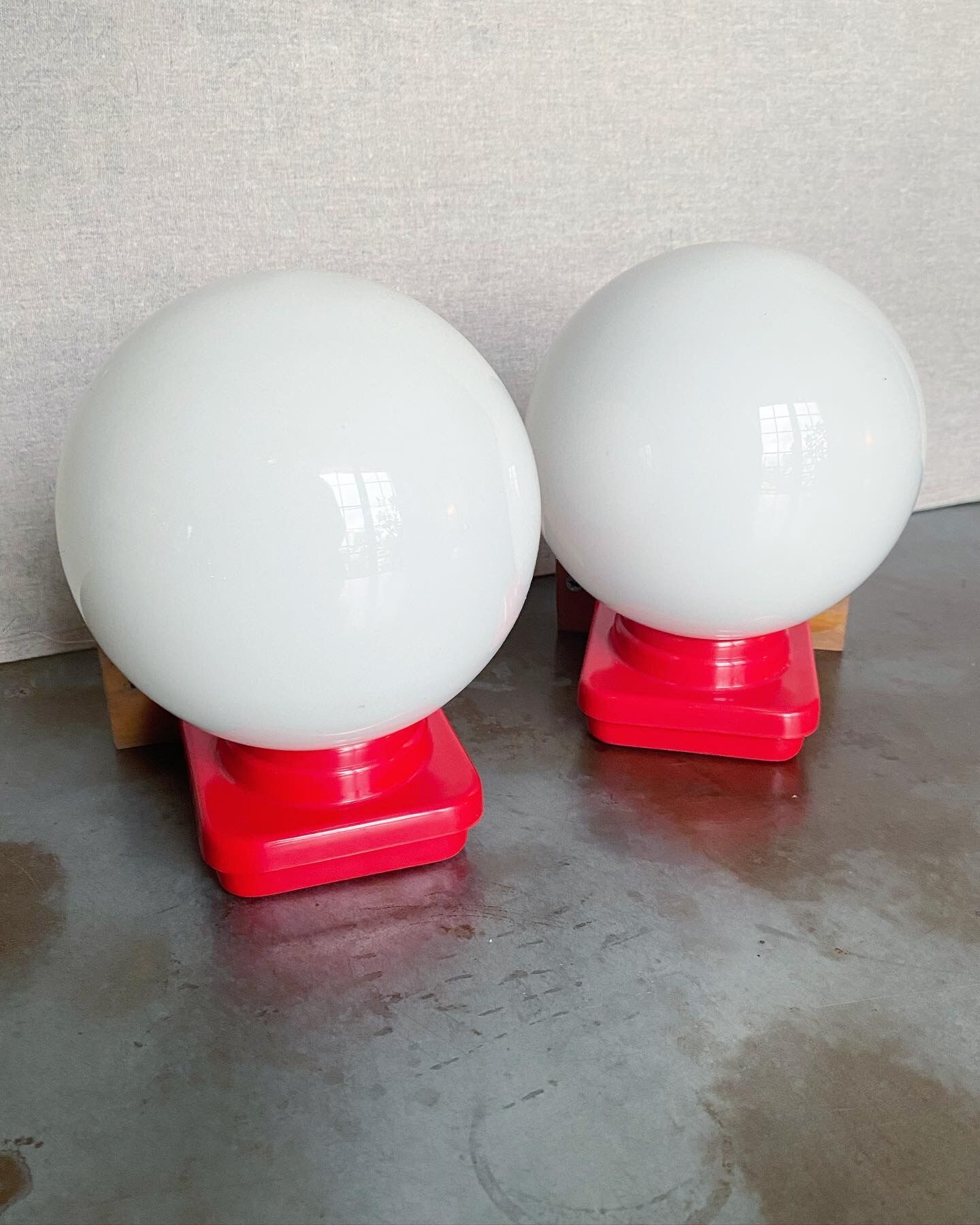 Globe wall lamps 70s