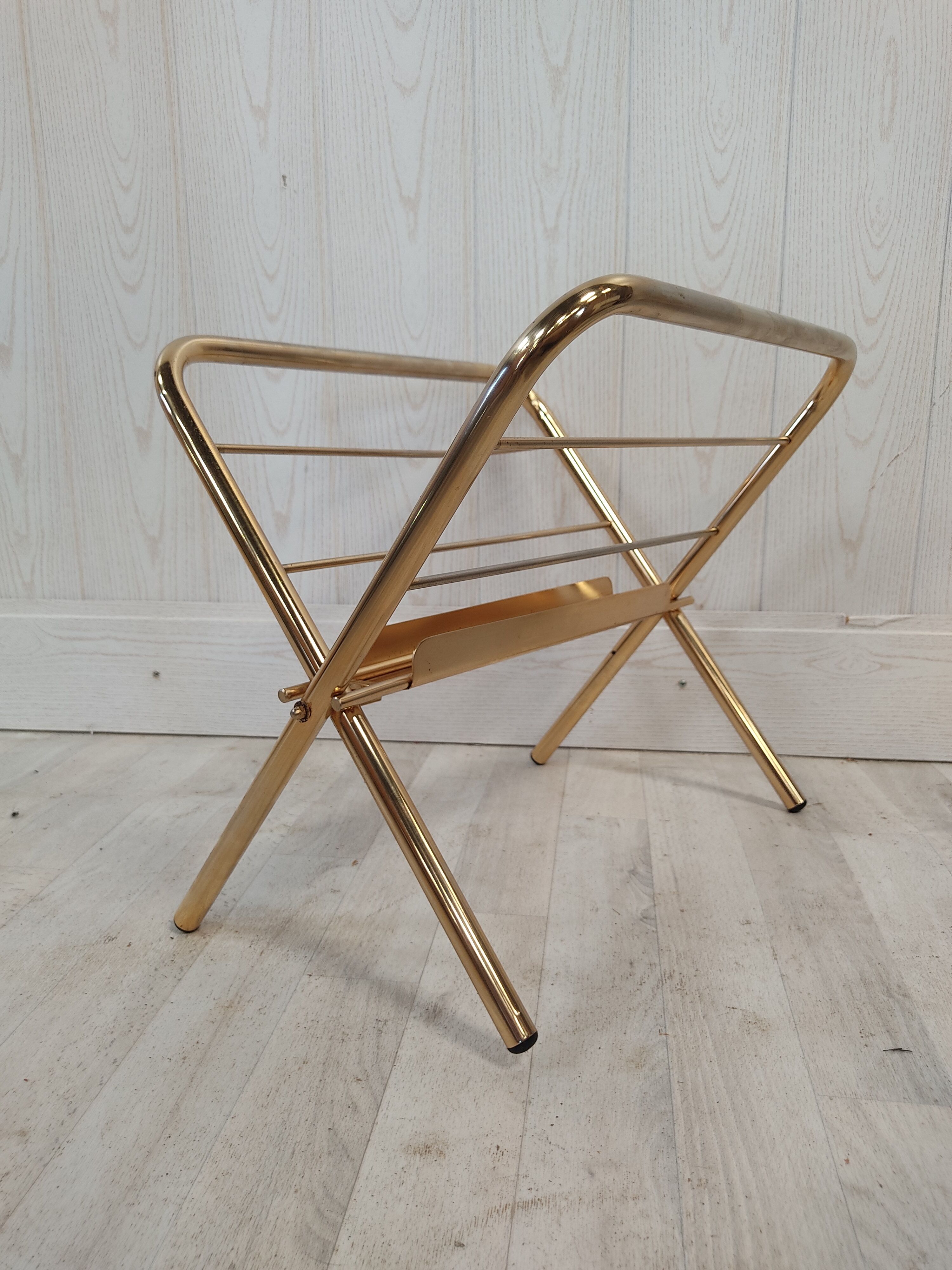 Door vintage brass magazines