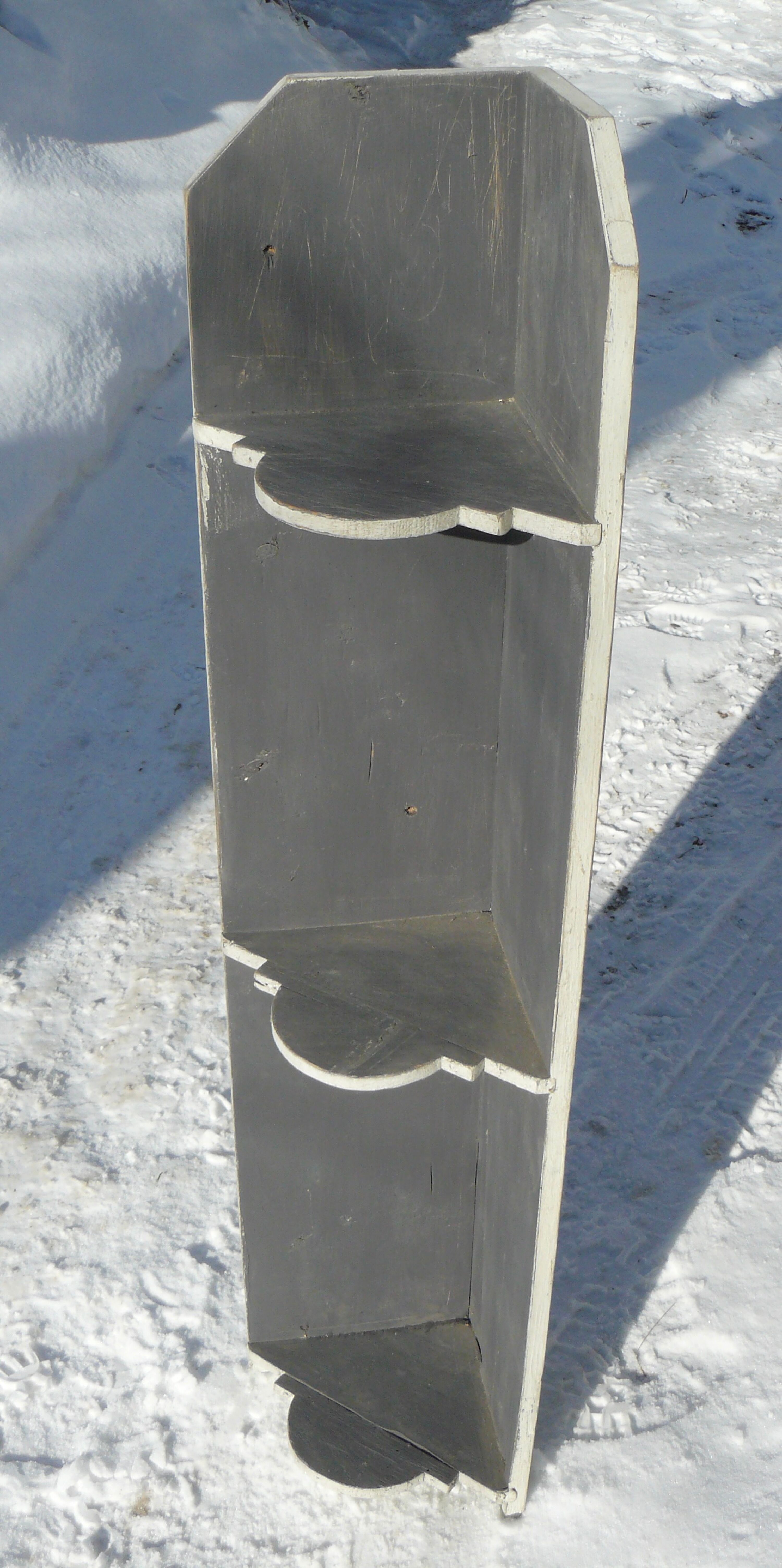 Vintage painted corner shelf