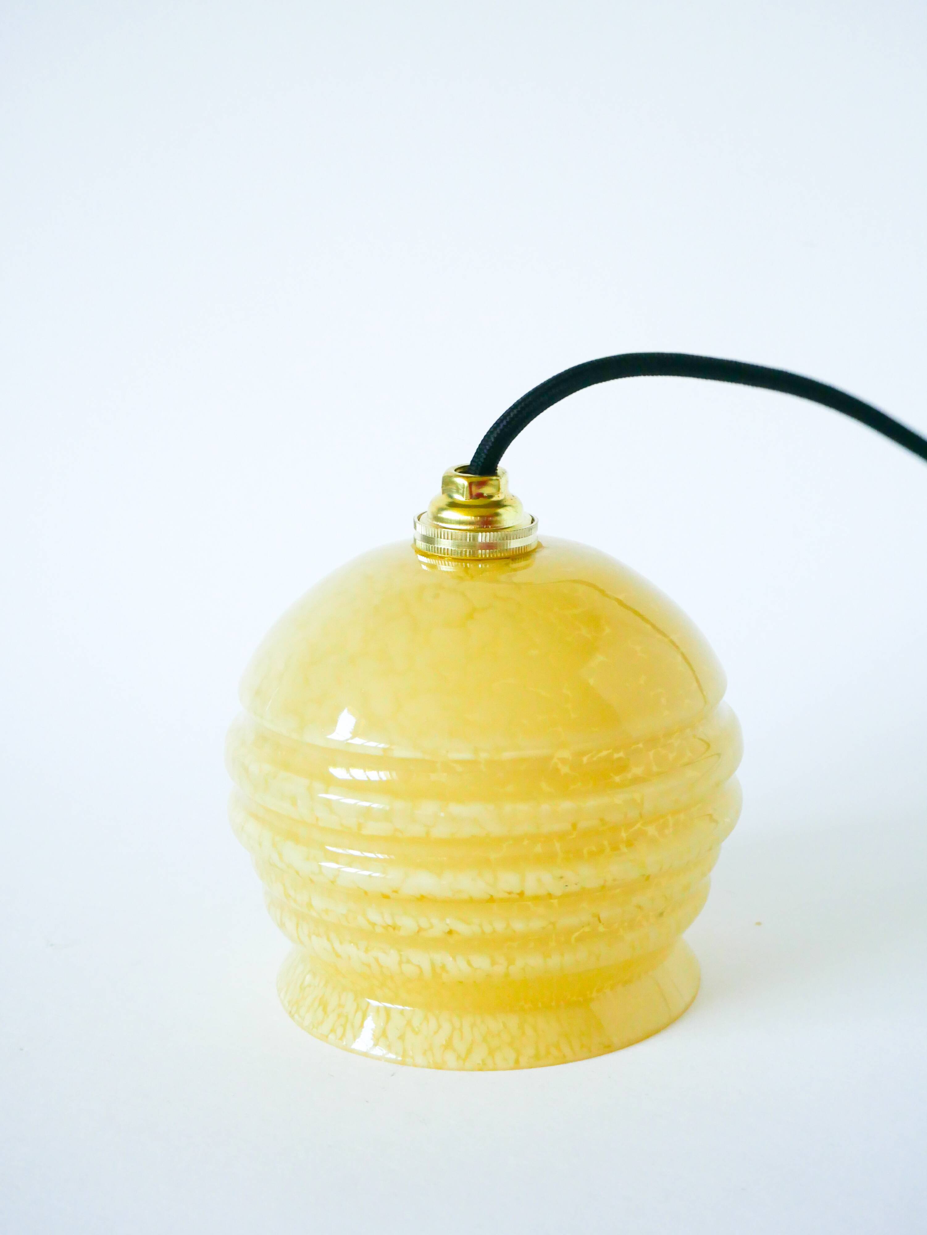 Small glass ball pendant from Clichy with flared neck, Yellow, 1930