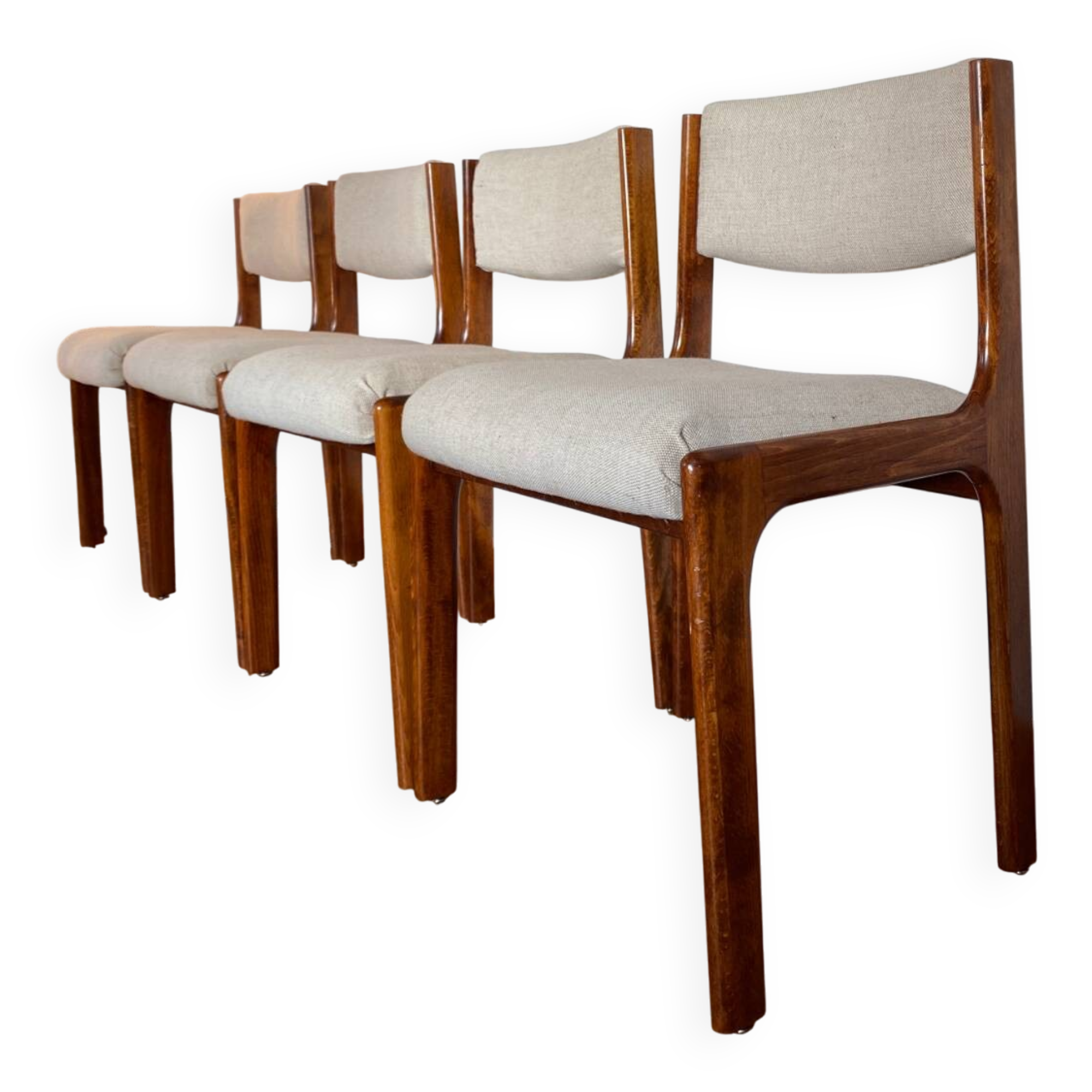 Suite de 4 chaises de style scandinave