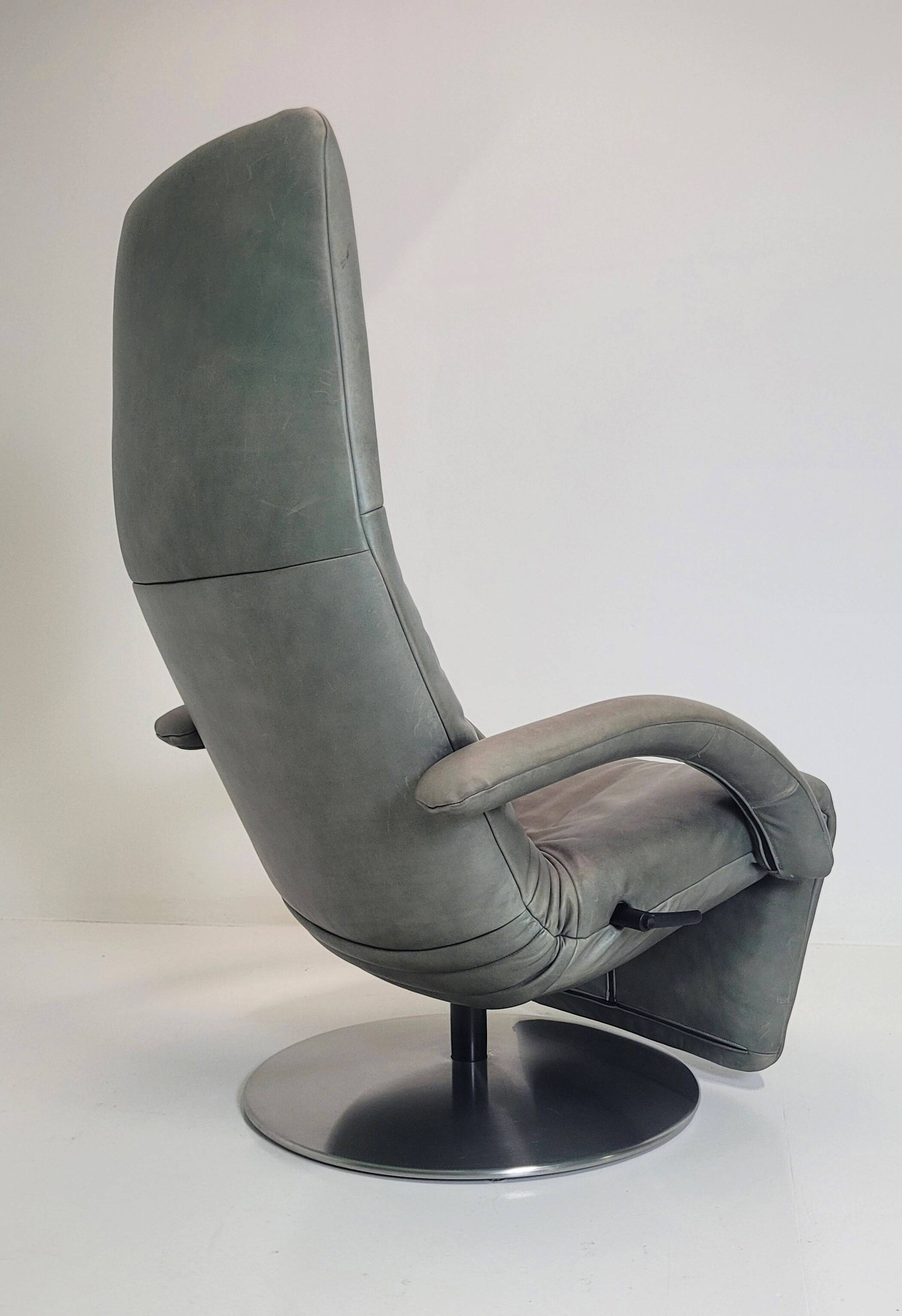 Jori Yoga Recliner – Mono-Move