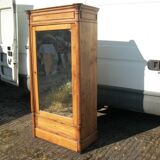 Bonnetière with mirror