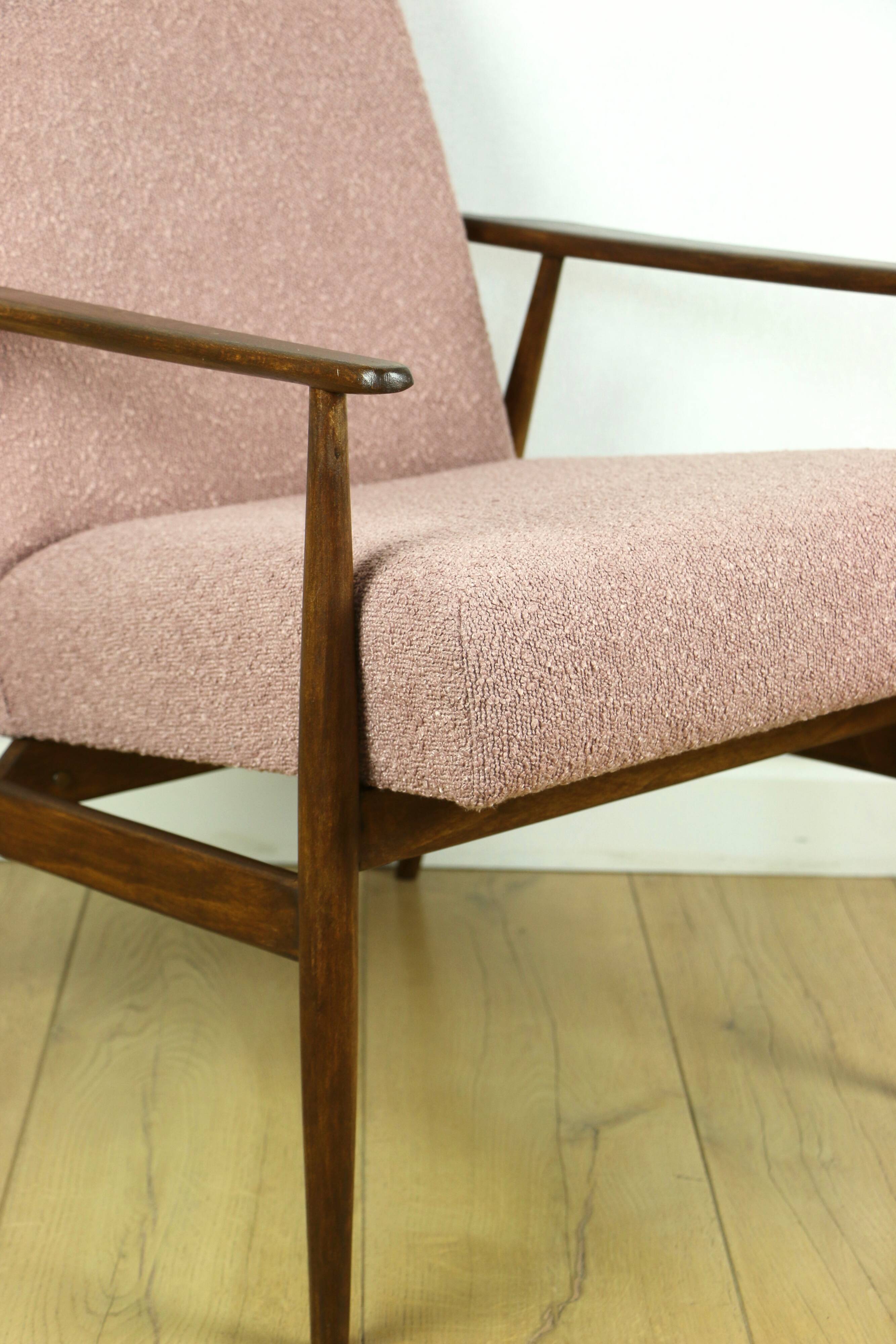 Fauteuil « Lis », années 1970, bouclé rose, design de Henryk Lis