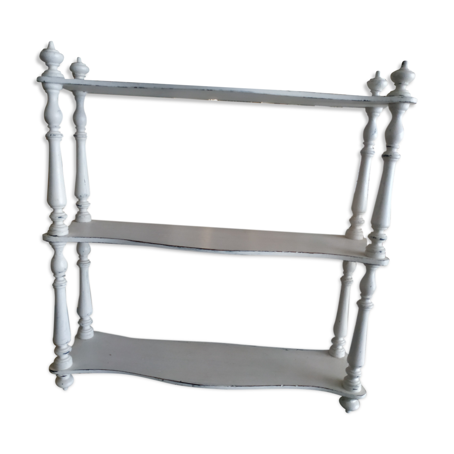 Rechampi wooden shelf