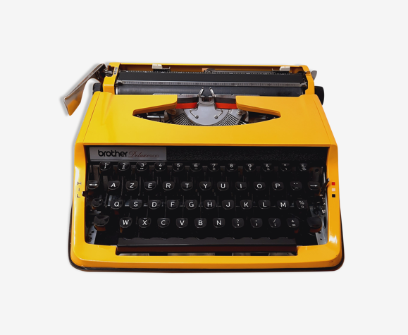 Brother De Luxe Typewriter 800