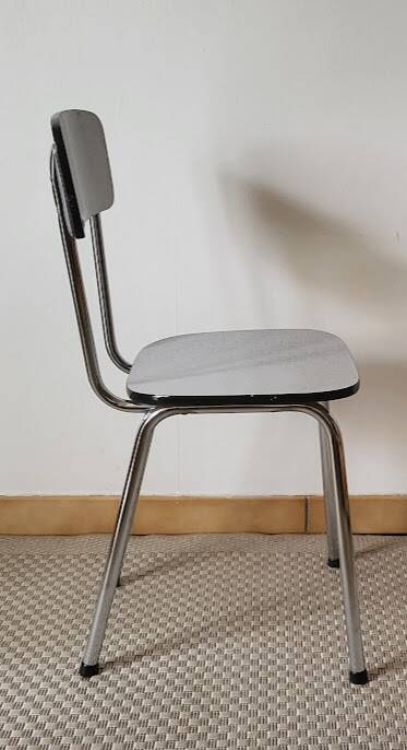 Set of 2 formica chairs