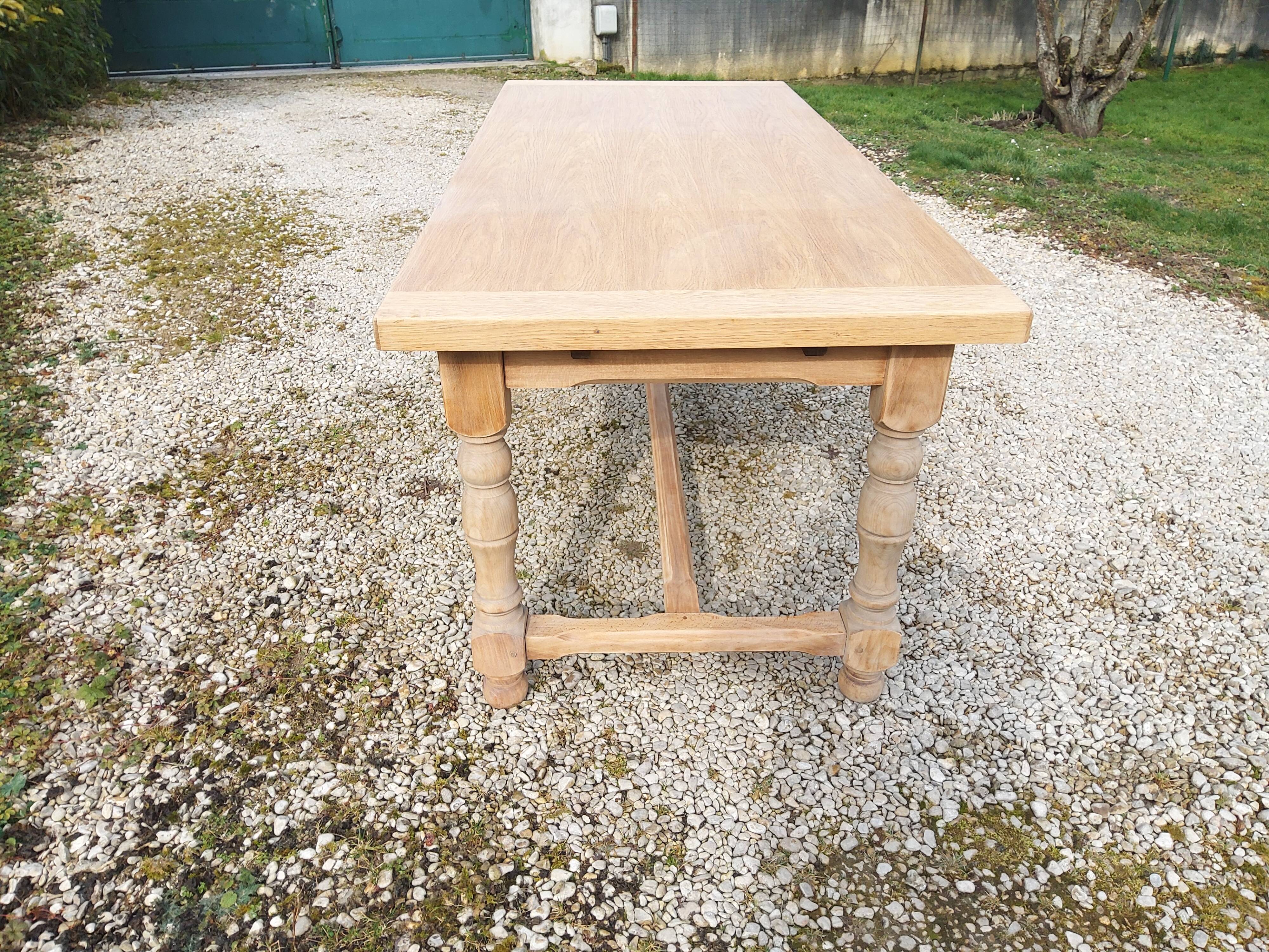Farmhouse table