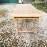 Farmhouse table