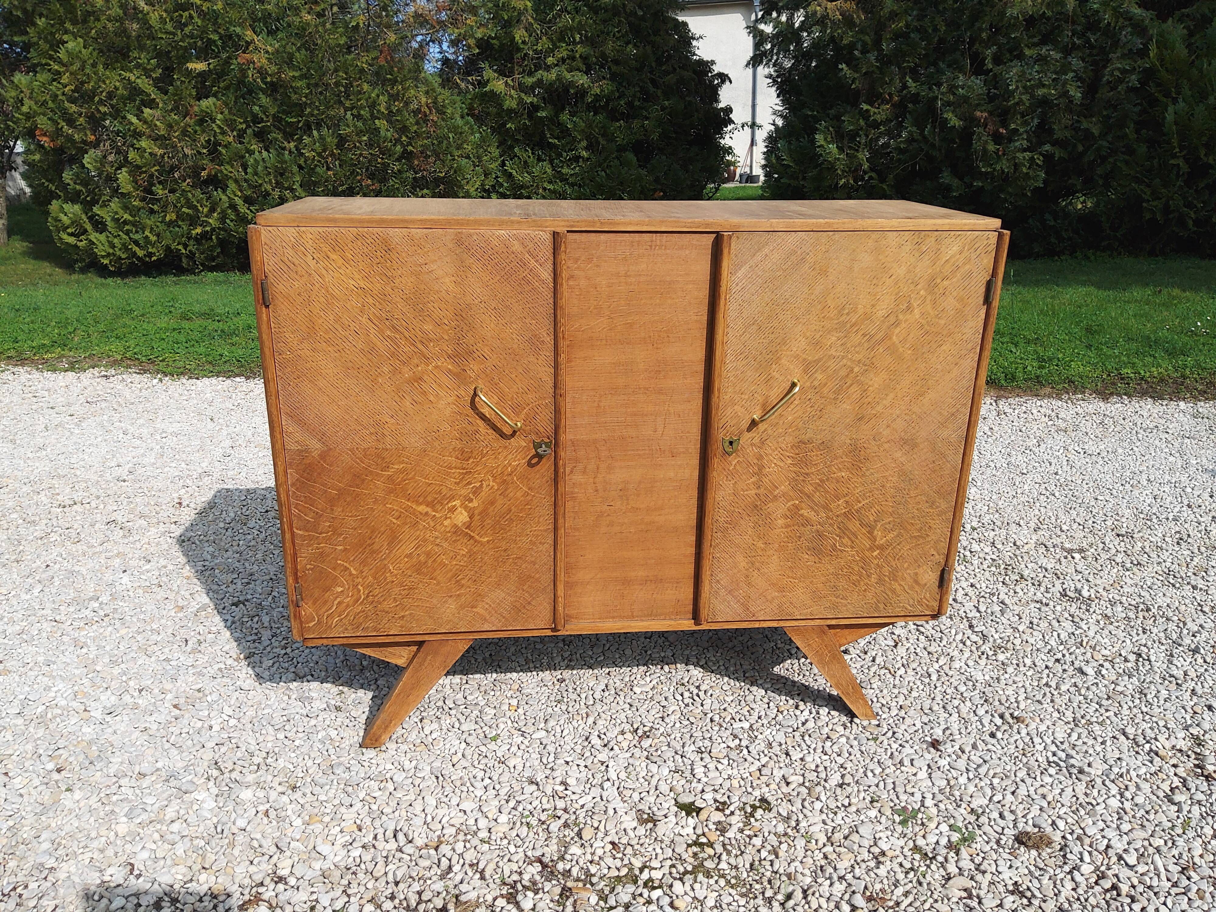 Sideboard