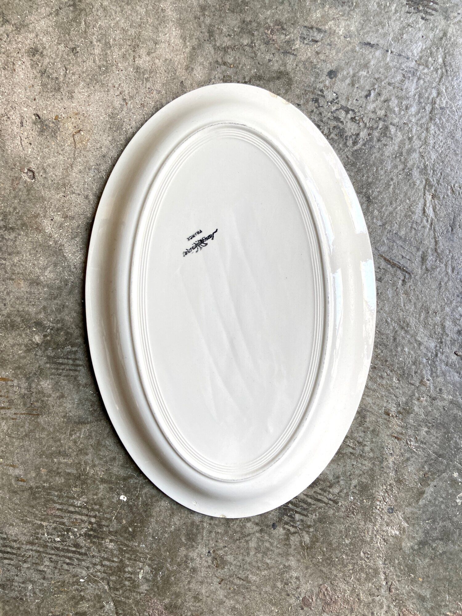 Sarreguemines oval dish in unbleached earthenware