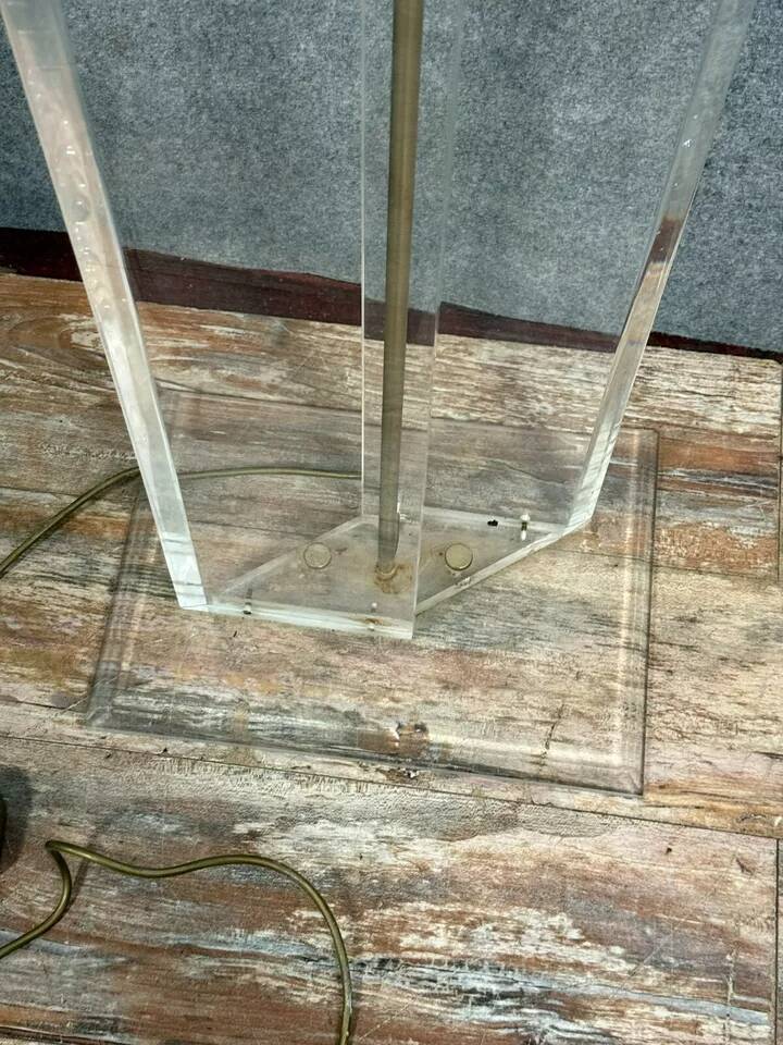 Travail italien des années 1980 : Lampadaire halogène à fut