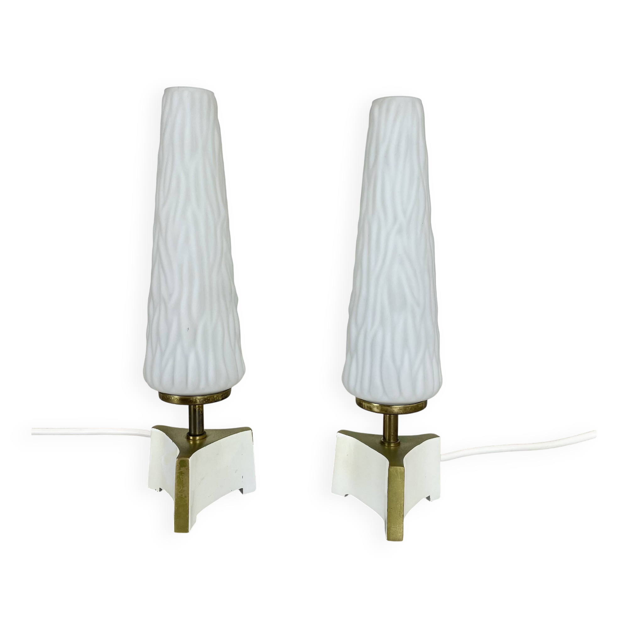 Set of 2 "cone" glass and brass table light, italy 1950s