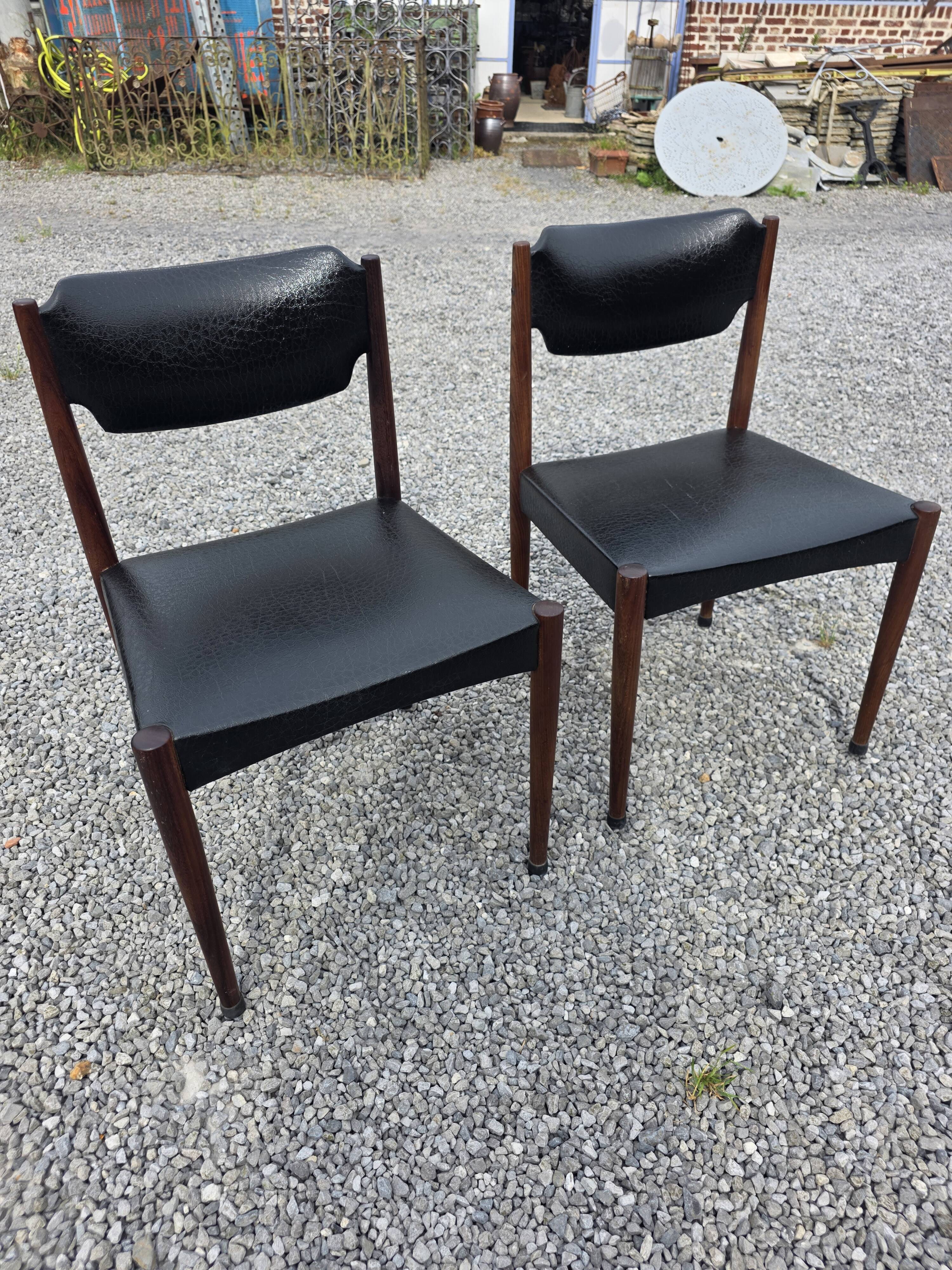 Paire de chaises scandinaves des années 60