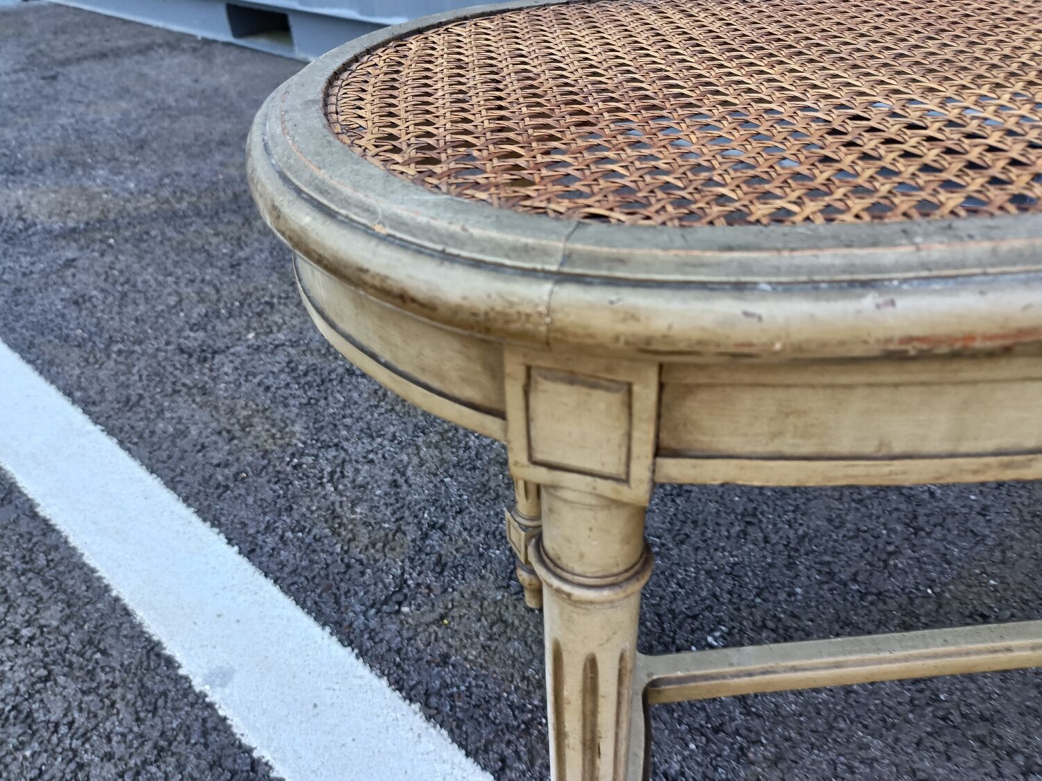 Old piano bench cannée style louis xvi