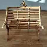 Porte-revues en rotin artisanal 1960.