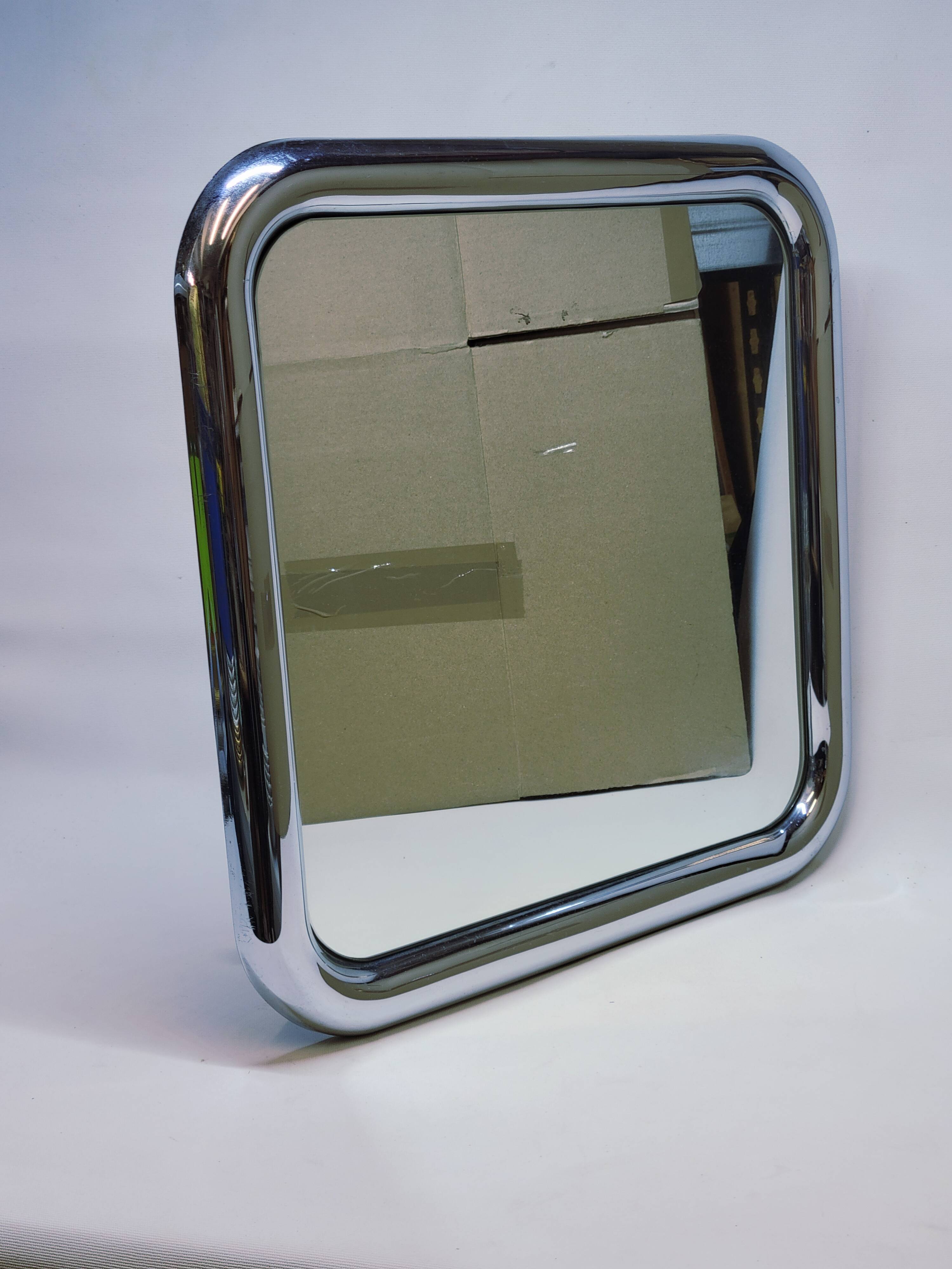 Miroir carré chromé dans le goût de Bilumen Castiglioni, années 70