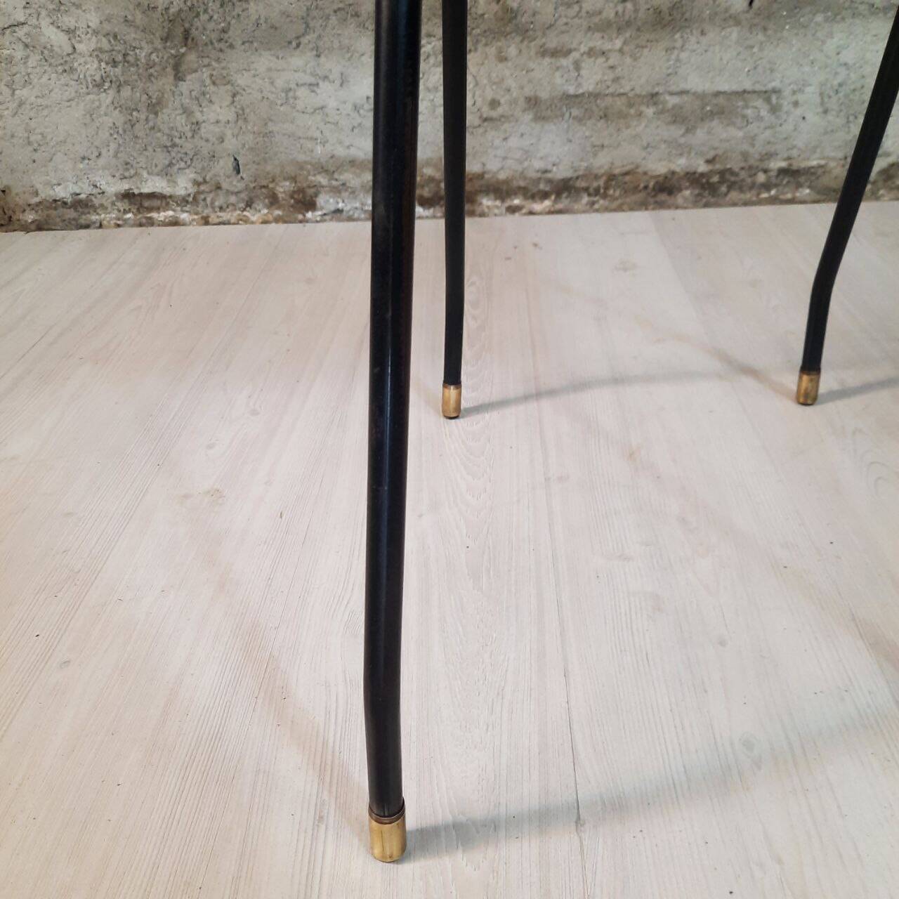 Vintage lacquered top desk with iron structure and pointed brass feet