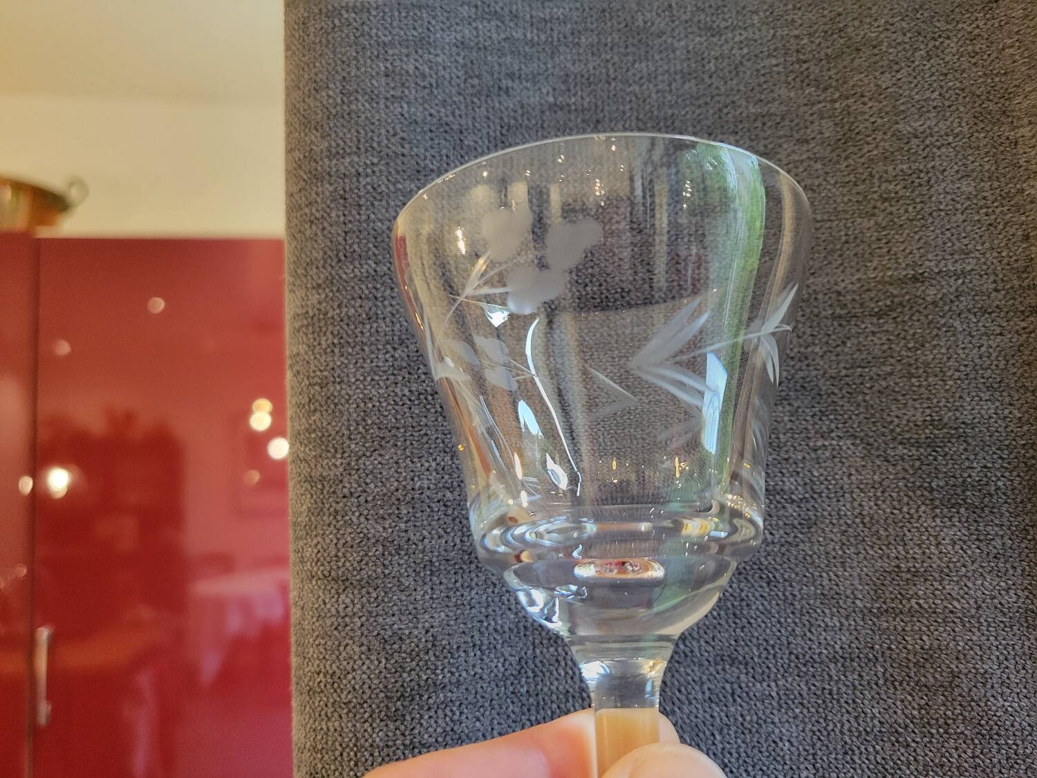 12 crystal wine glasses engraved with floral patterns