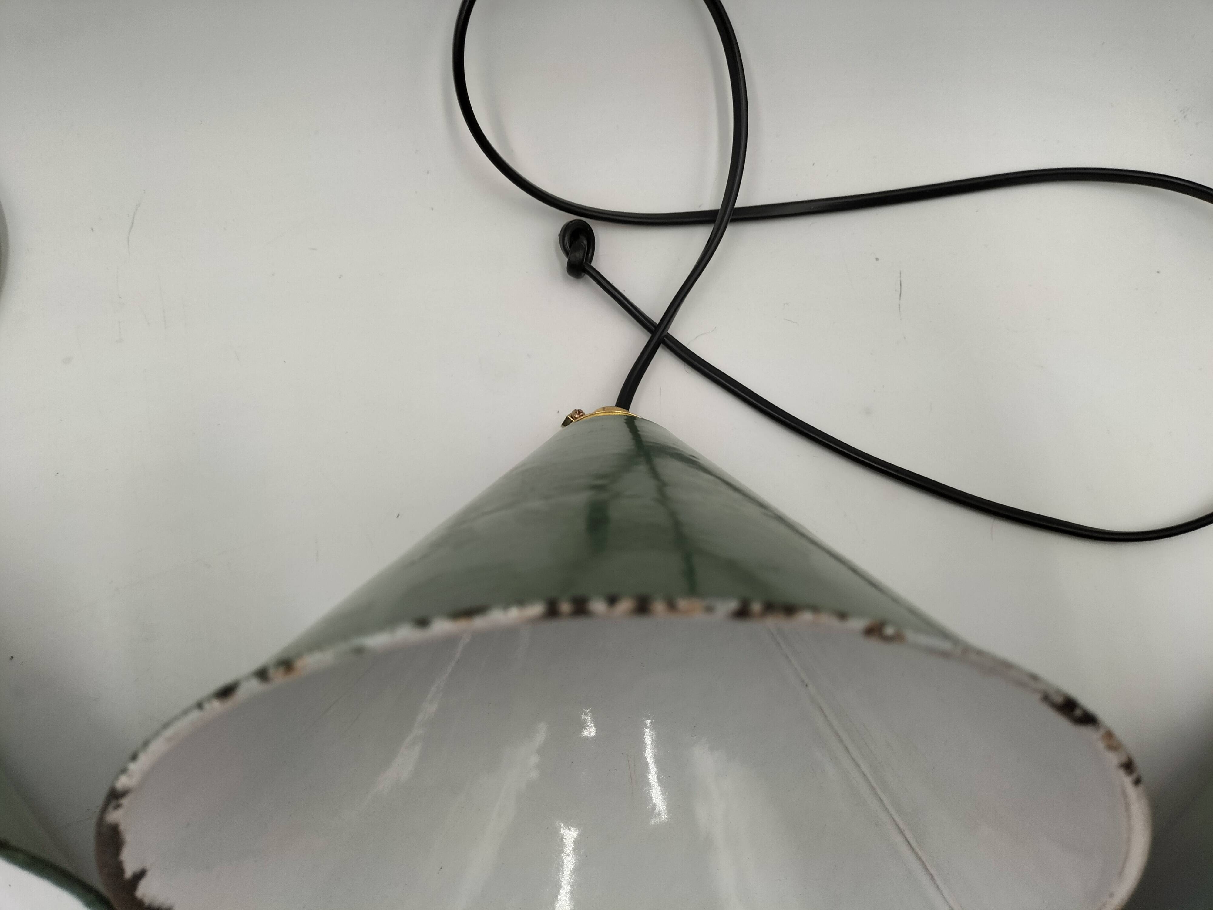 Enamelled sheet metal cone suspensions