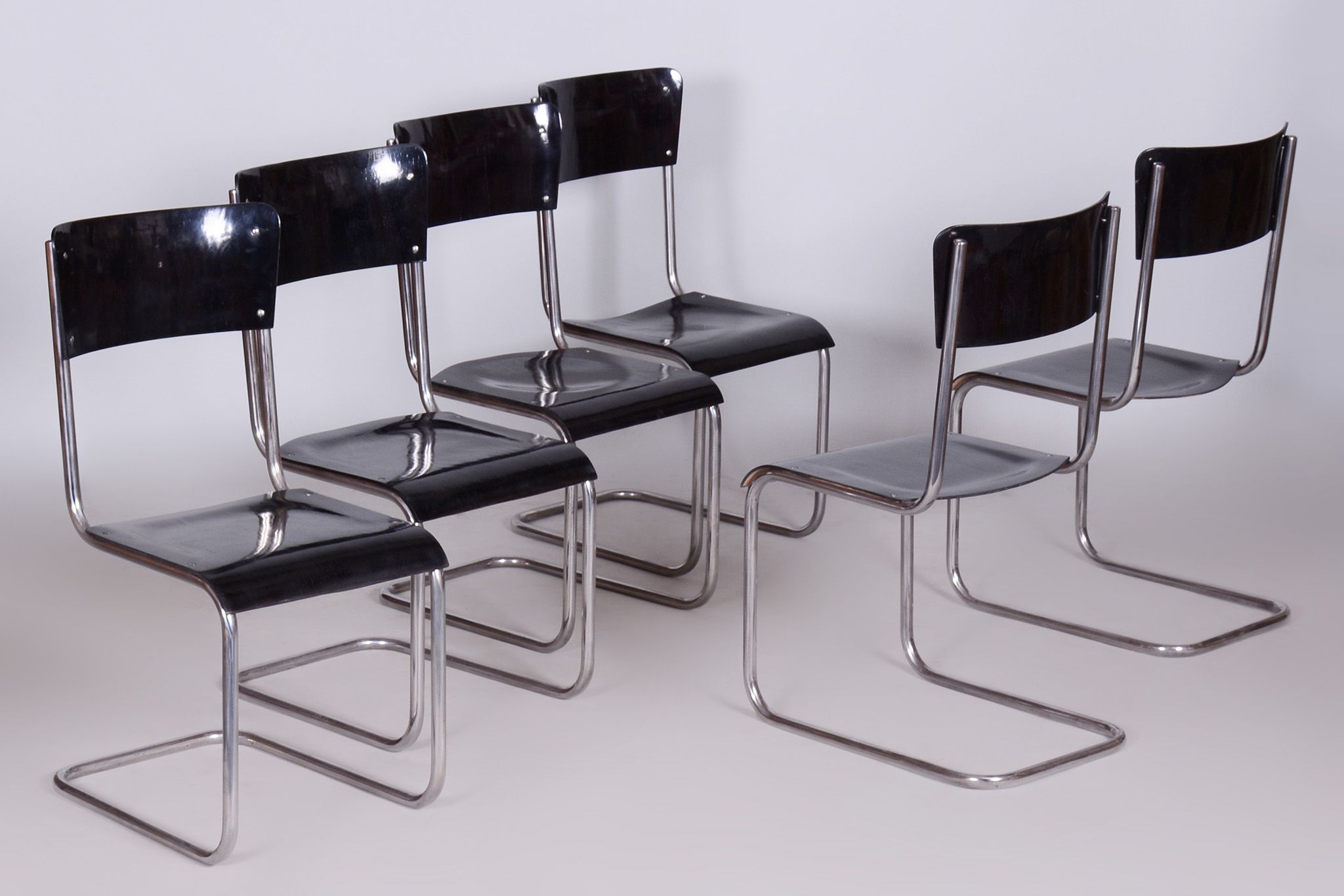 Set of 6 Vintage Bauhaus Chairs, Restored, Gloss, Vichr a Spol, Czechia, 1930s