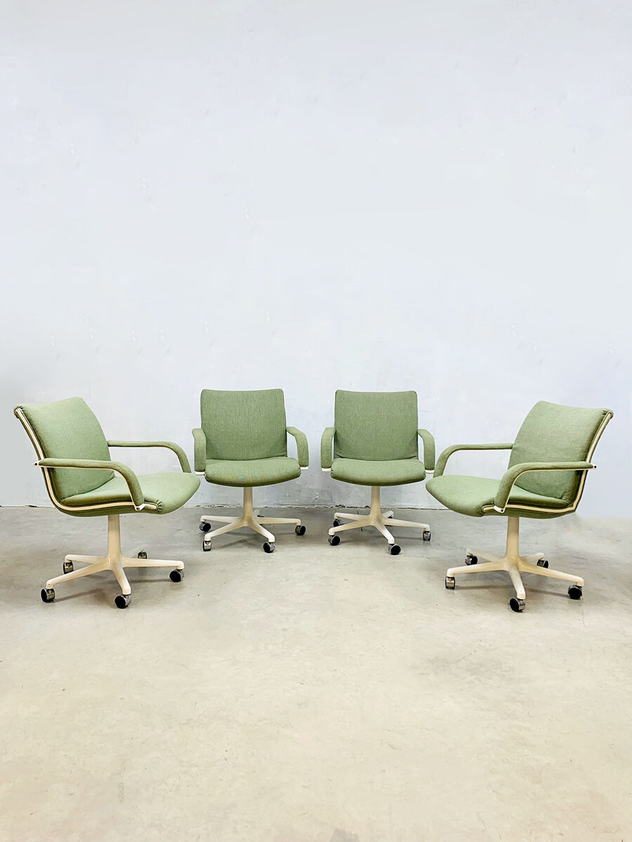'Channel' desk chair Geoffrey Harcourt for Artifort