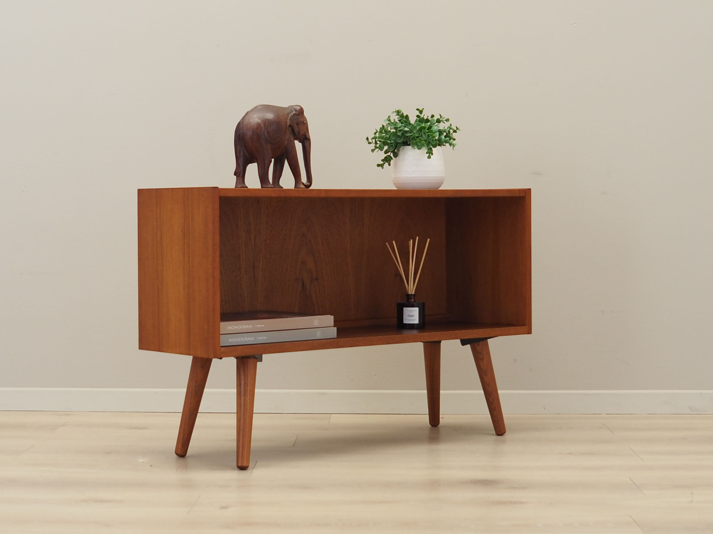 Teak bookcase, Danish design, 1970s, production: Denmark