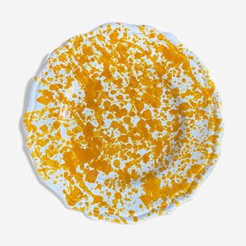 Plate yellow dots 20 cm