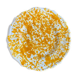 Plate yellow dots 20 cm