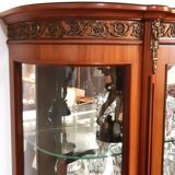 Showcase Louis XVI style, twentieth realization, signed cabinetmaking JP Ehalt of very good quality.