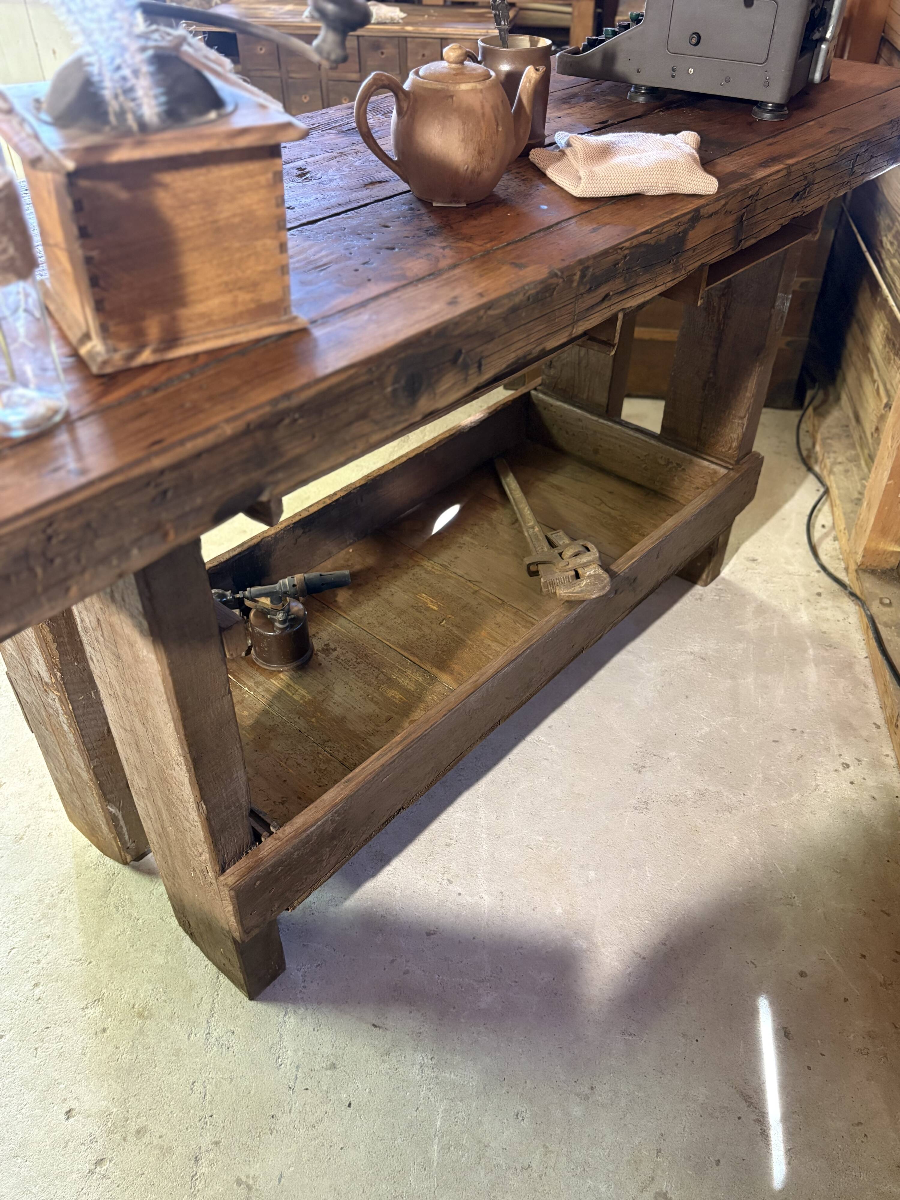 Antique workbench/renovated console – a unique piece full of character