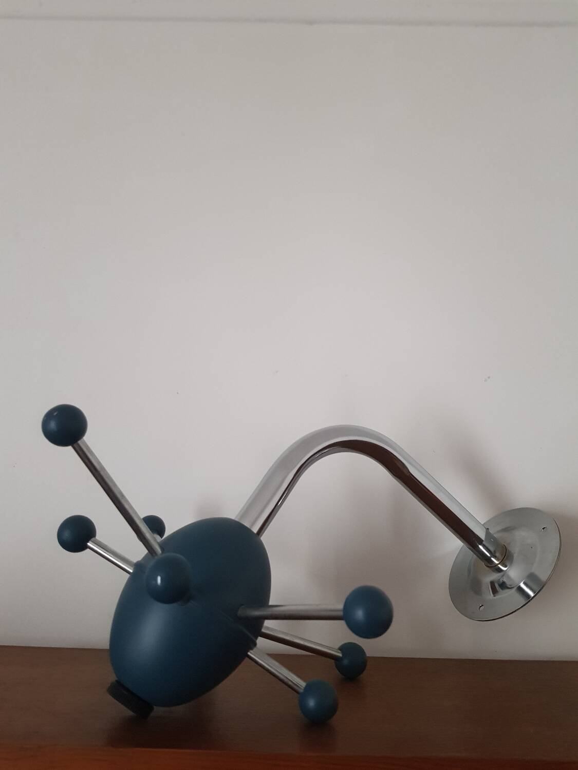 Sputnik wall coat rack