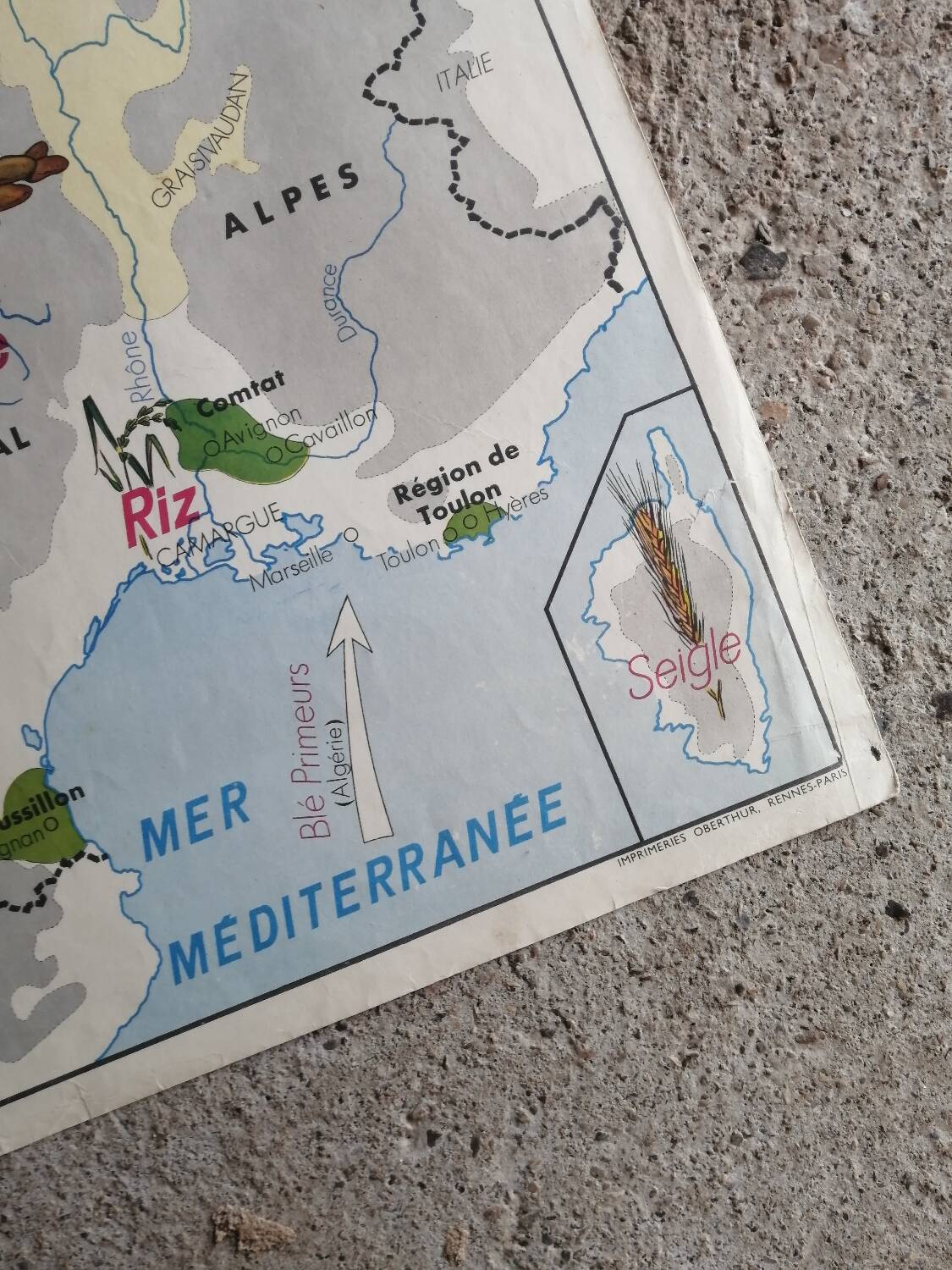 Vintage school map mdi FRANCE The Seine