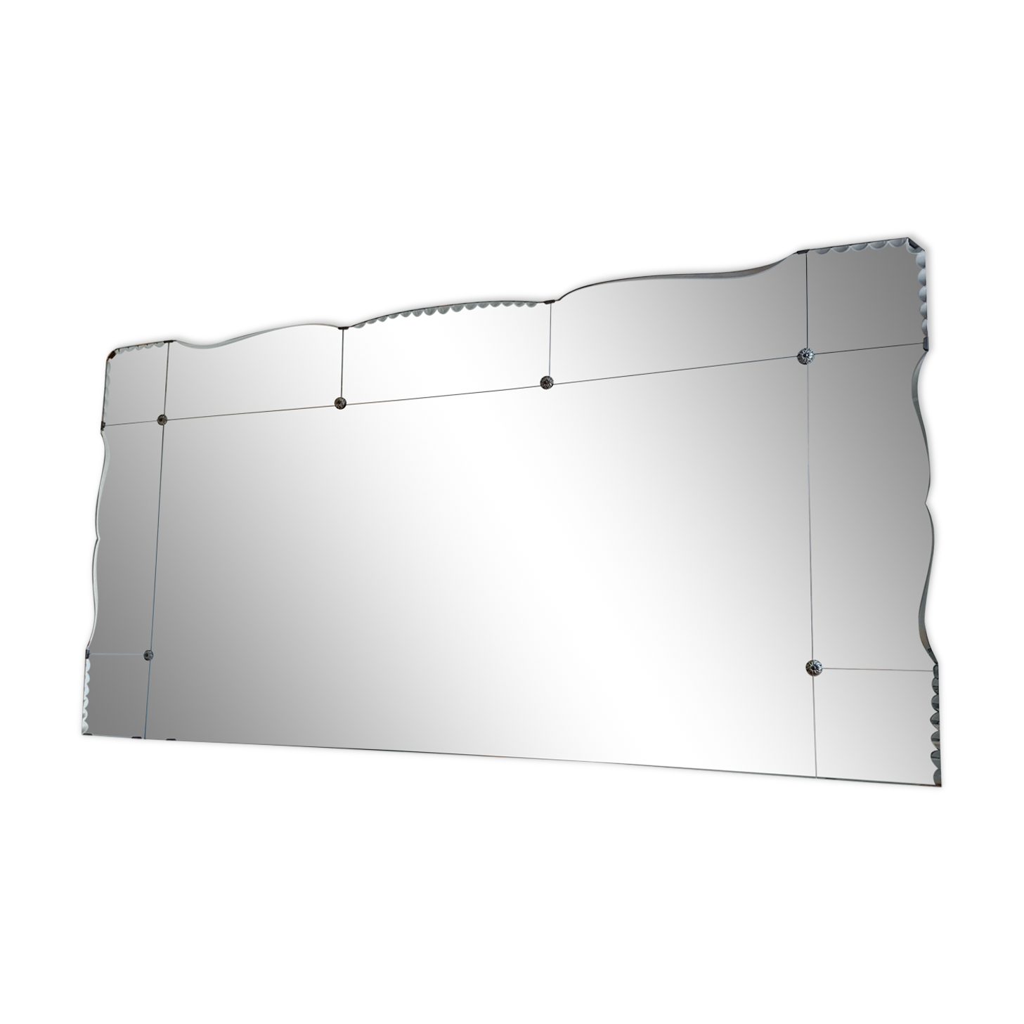 Wall mirror