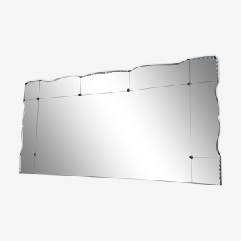 Wall mirror