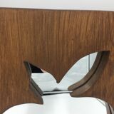 Apple-shaped mirror 36x42cm