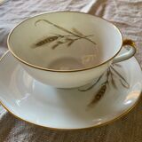Lot d’un service à thé café en porcelaine avec tasses.