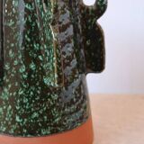 Vase en céramique sculptural émaillé vert foncé à reflets