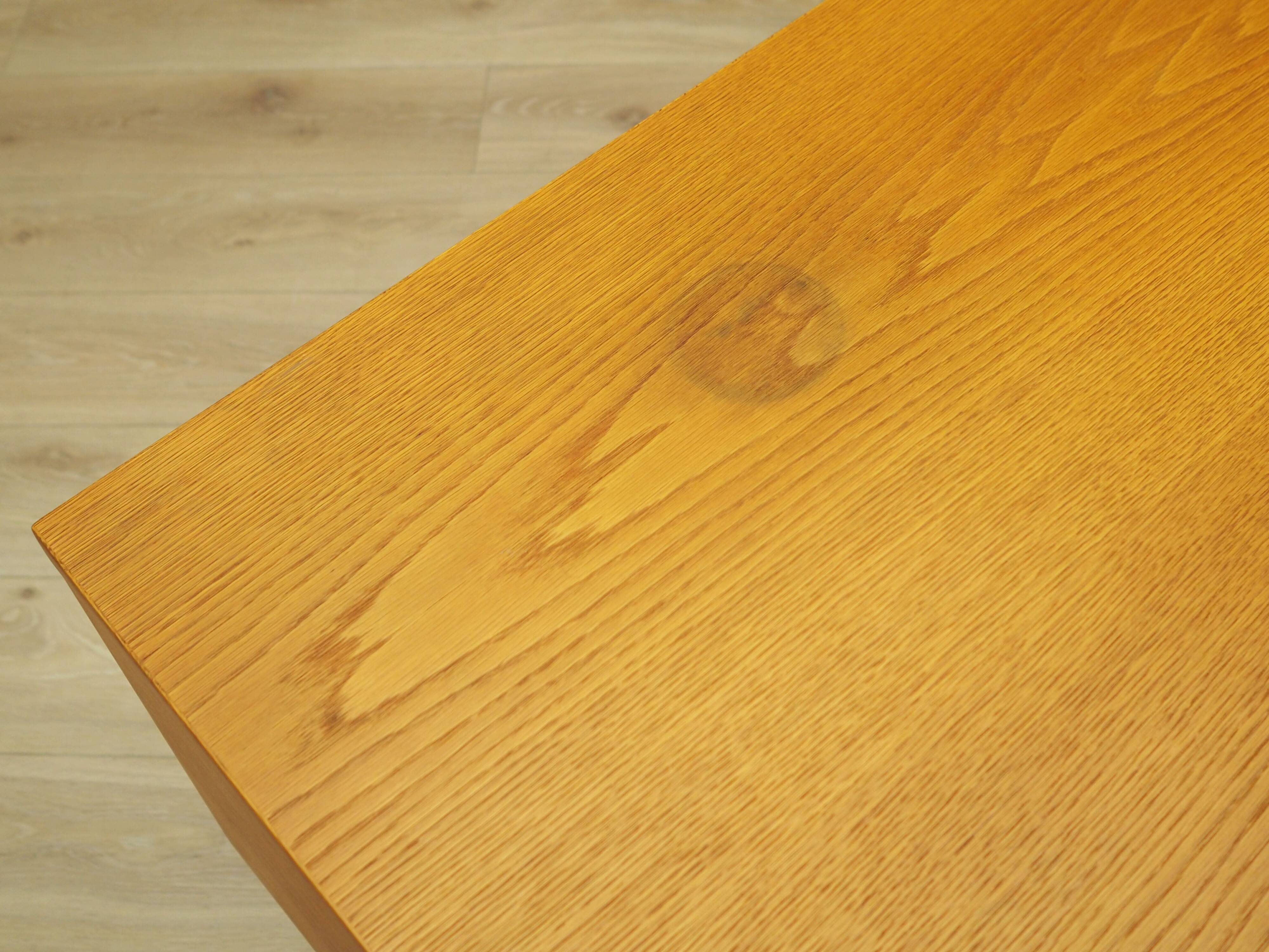 Ash desk, Danish design, 1970s, manufacturer: Eigil Petersens Møbelfabrik