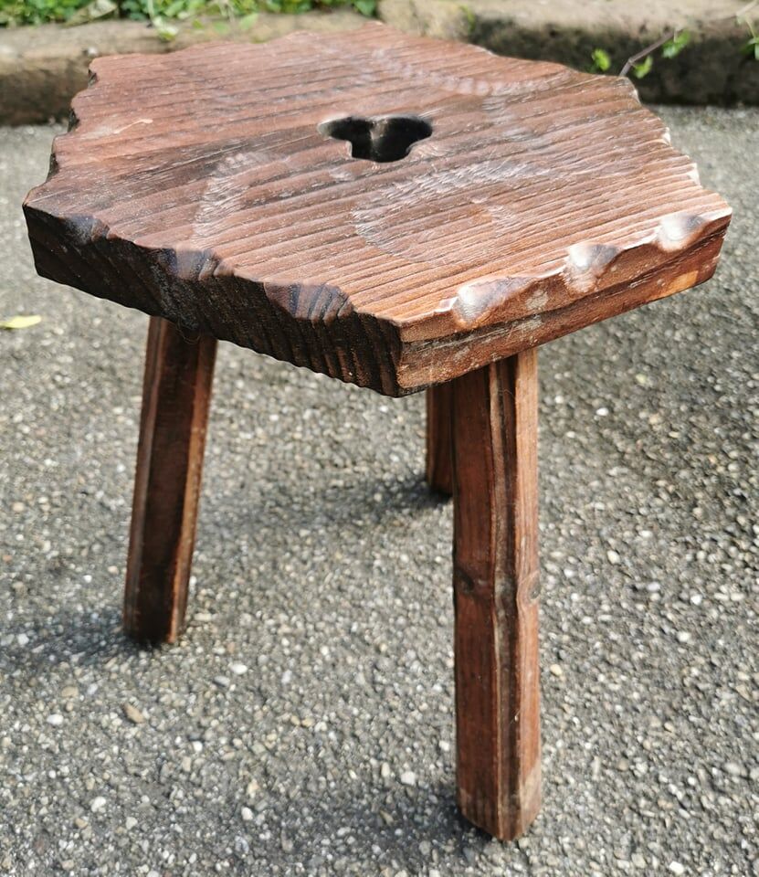 Solid pine stools